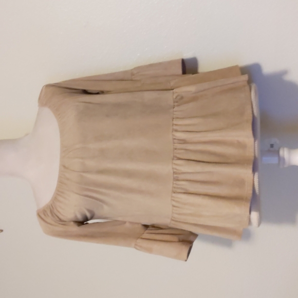 Alya tan top size S - Picture 2 of 9